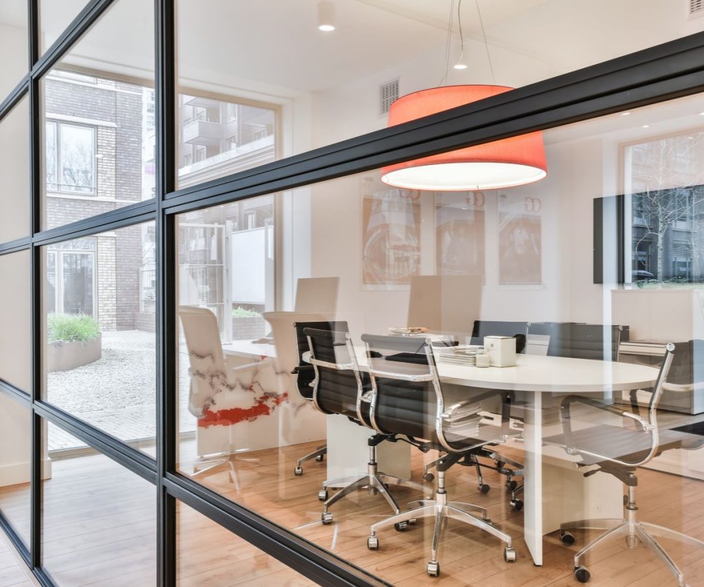 Modernes Sauberes Büro als Beispielbild für Büroreinigung Wolfsburg